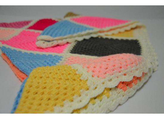 حرام بناتي متعدد الالوان مصنوع من الكروشيه 